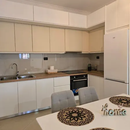 Klara's 아파트 Vlorë