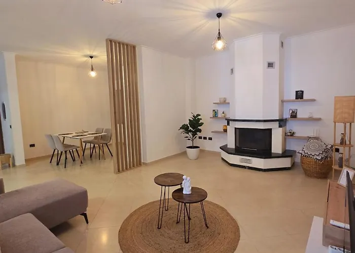 Klara's Apartment Vlorë